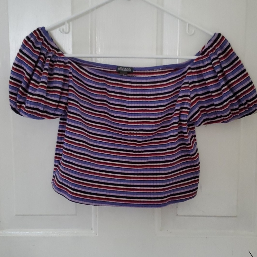 Cute off the shoulder crop top